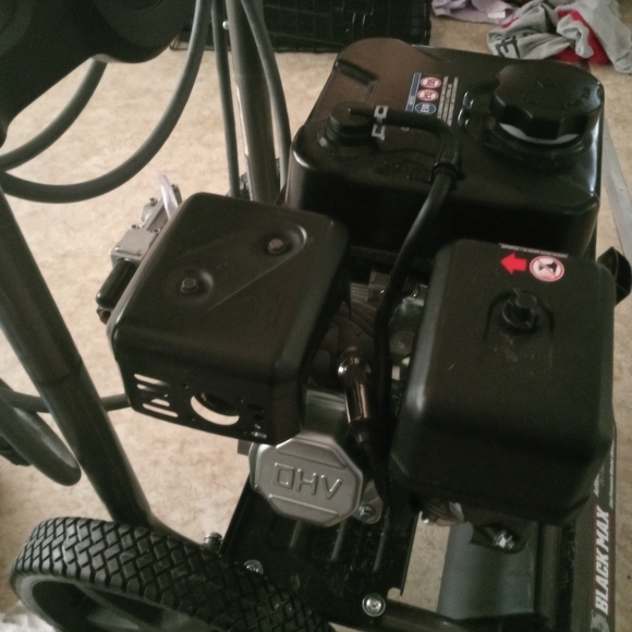 Pressure washer - Picture 2 of 6